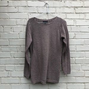 Fitted knit sweater